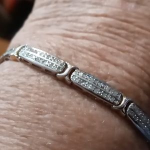 Emulous .95 carat Rhodium and 18k gold vermeil diamond bracelet